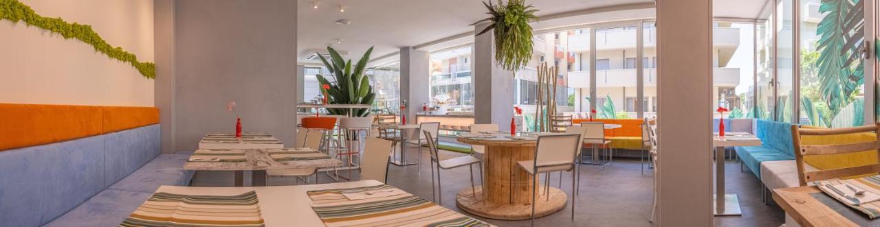 Design Hotel Astra B&B 미사노아드리아티코 외부 사진