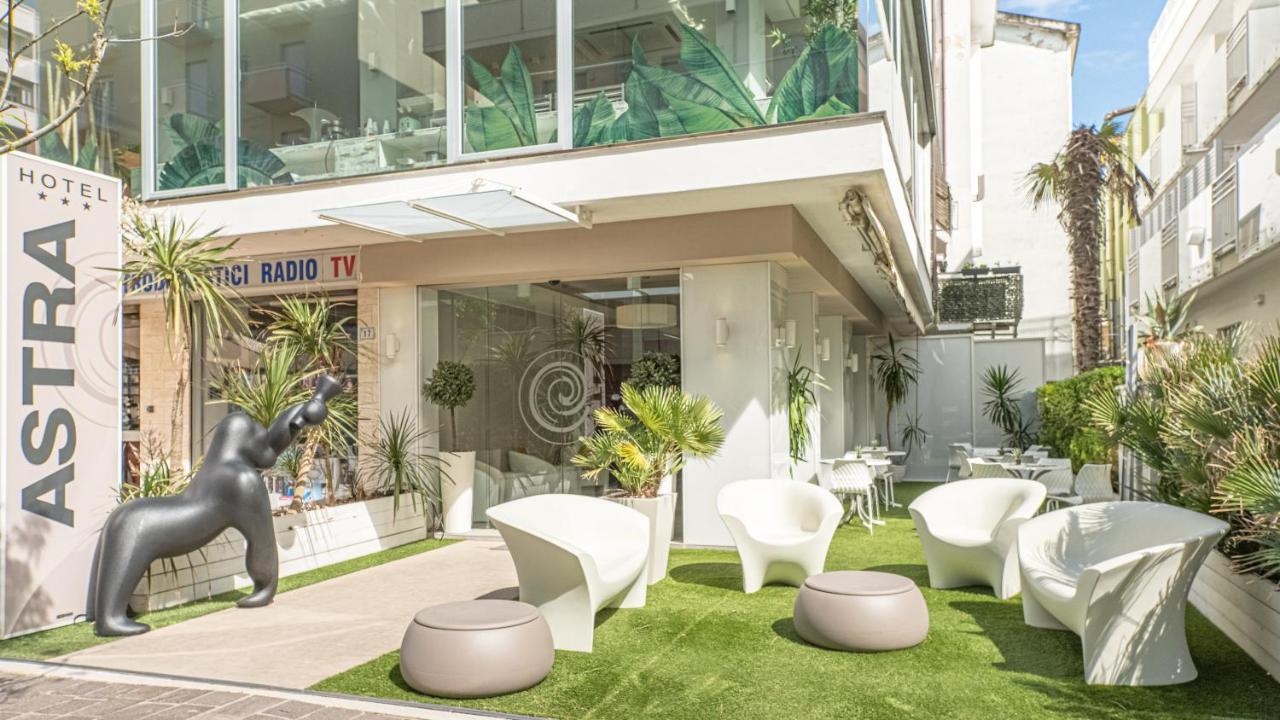 Design Hotel Astra B&B 미사노아드리아티코 외부 사진