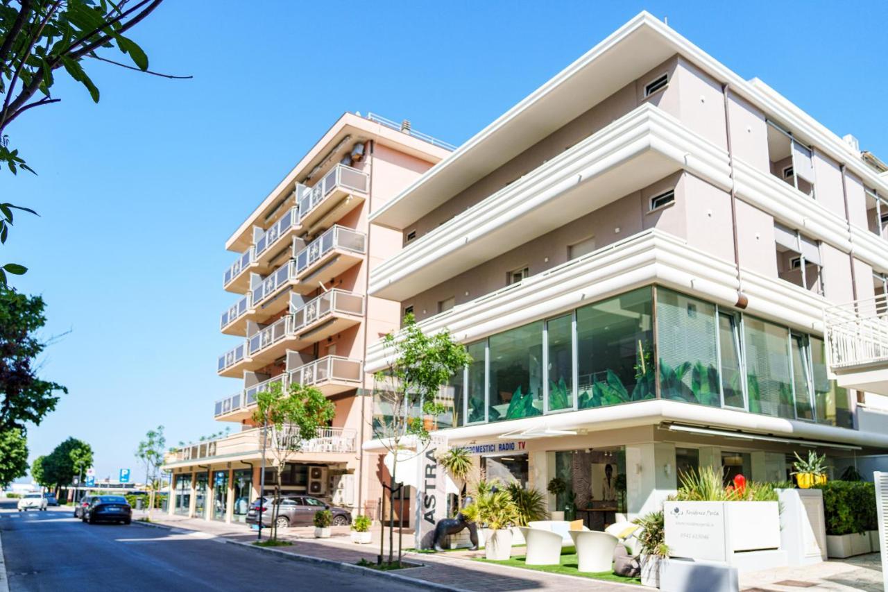 Design Hotel Astra B&B 미사노아드리아티코 외부 사진