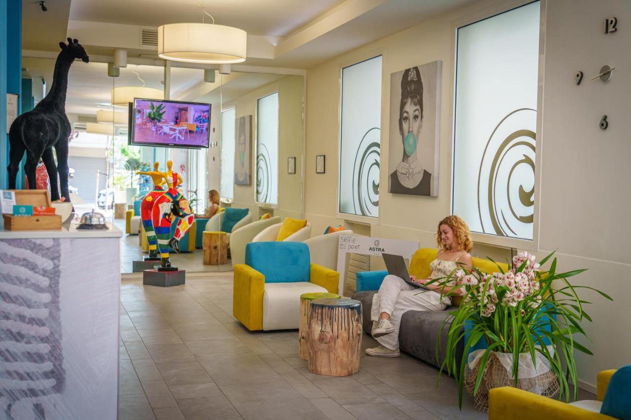 Design Hotel Astra B&B 미사노아드리아티코 외부 사진