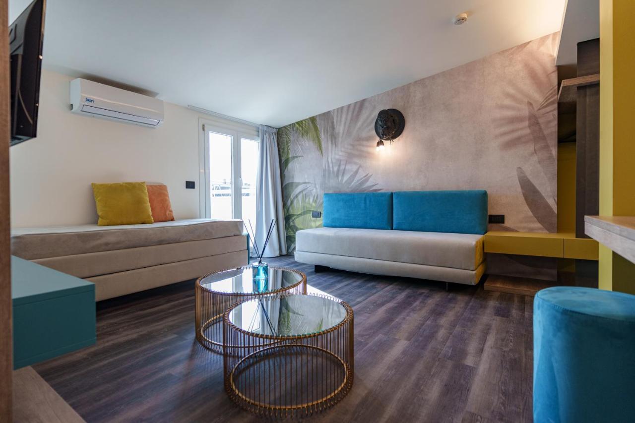 Design Hotel Astra B&B 미사노아드리아티코 외부 사진